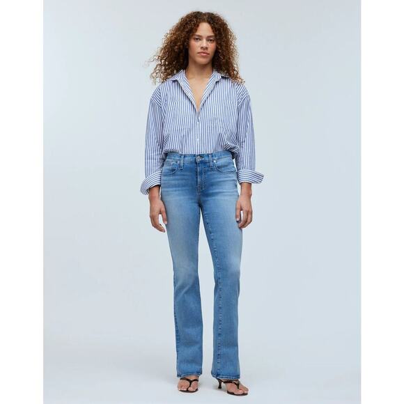 Madewell Blue Wash Kick-Out Full Length Flared Jeans Size 33 - Picture 1 of 14